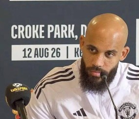 曼联对阵利兹联：一场不可失的较量，潜在隐忧需警惕