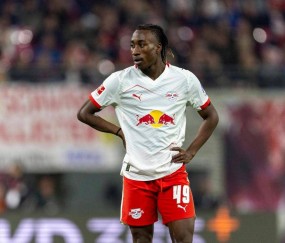 曼联锁定德甲过人王！欲8000万欧报价19岁迪奥曼德，左路升级！